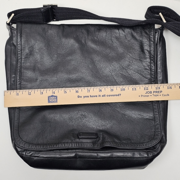 Cole Haan Black Soft Leather Messenger Bag, Snap Button Closure, EUC - Picture 11 of 13